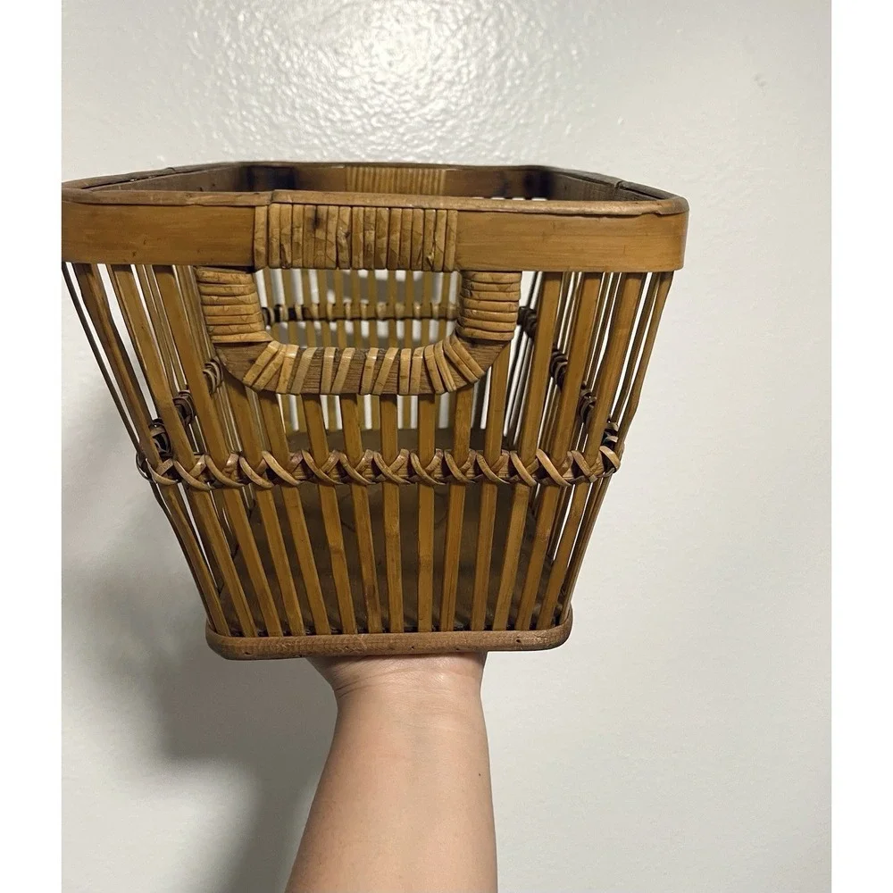 Vintage rustic bamboo basket with handles 7.5 X 10 X‎ 6